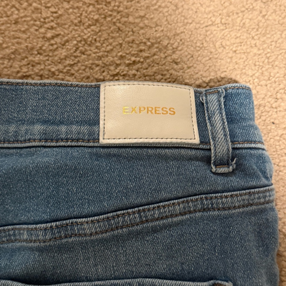 Express High Rise Skinny Jeans Light Wash Raw Hem Women’s Size 12 - Picture 6 of 6